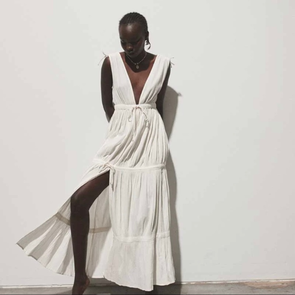 Maurie and eve V-line white dress